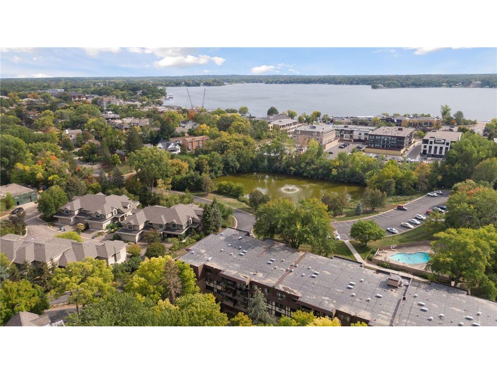 205 Barry Avenue S 219, Wayzata, MN, 55391 MLS 6549792 Edina Realty