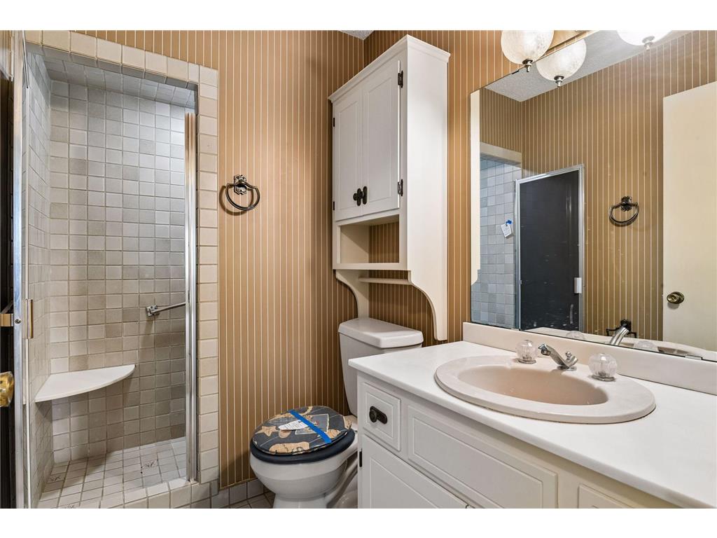 205 Barry Avenue S #320 Wayzata MN 55391 7076794 image20