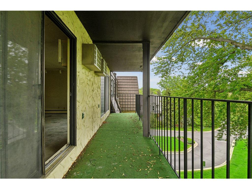 205 Barry Avenue S #320 Wayzata MN 55391 7076794 image28