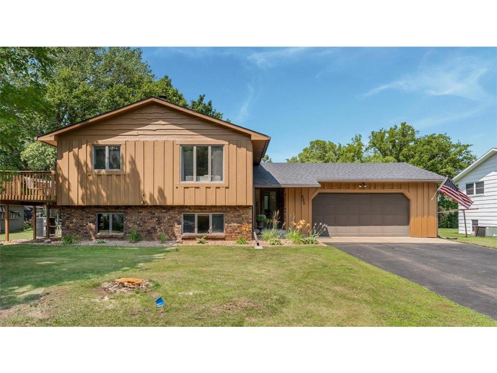 205 Dolphin Avenue SE Avon MN 56310 6763172 image1