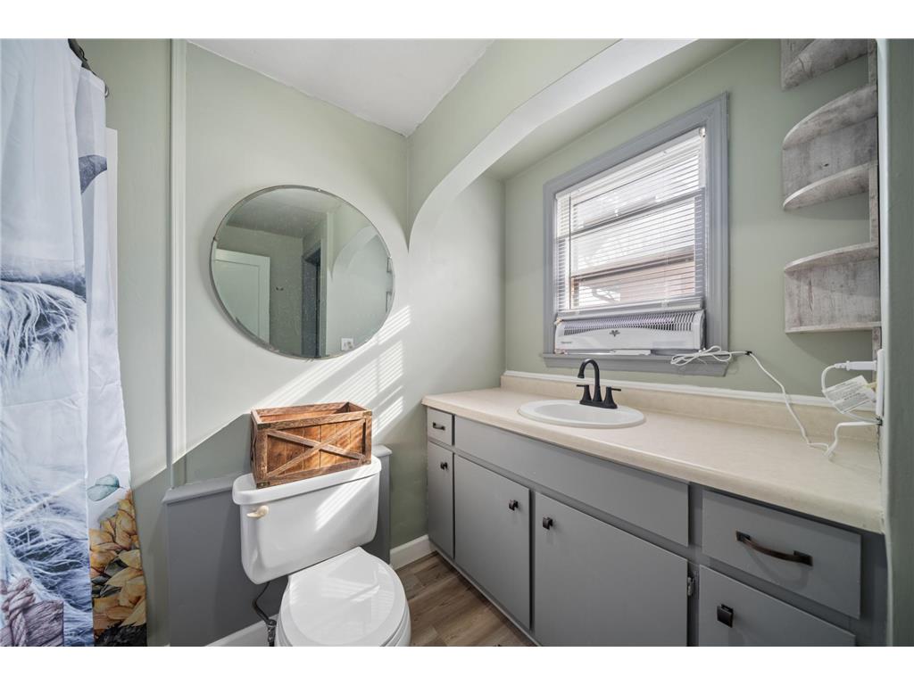 205 E 11th Street Fairmont MN 56031 7045850 image11