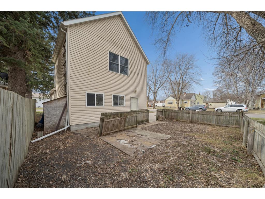 205 E 11th Street Fairmont MN 56031 7045850 image21