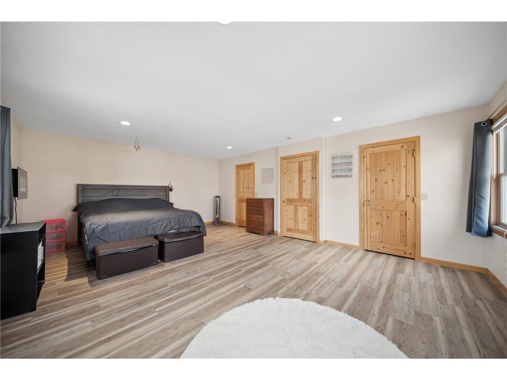 205 E 11th Street Fairmont MN 56031 7045850 image4