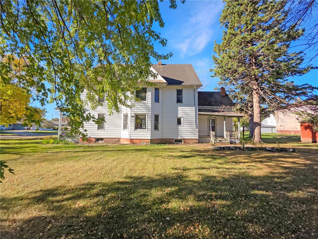 205 E 3rd Street E Herman MN 56248 6806545 image2