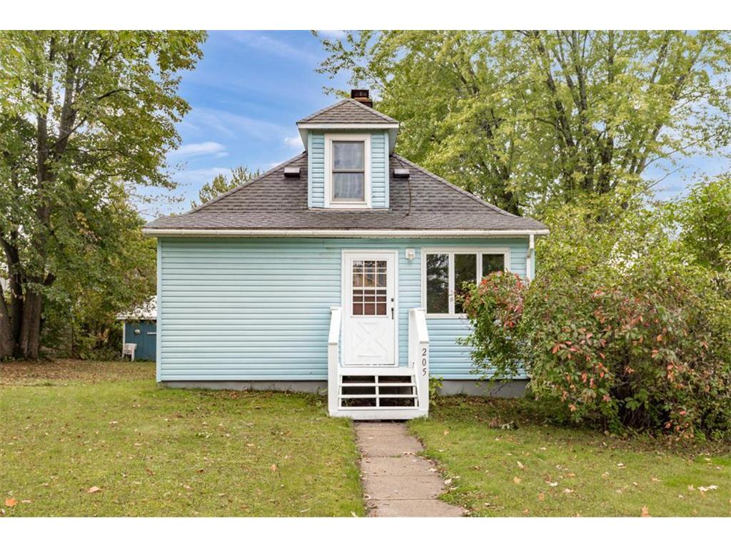 205 Hartley Street Coleraine MN 55722 6433335 image1