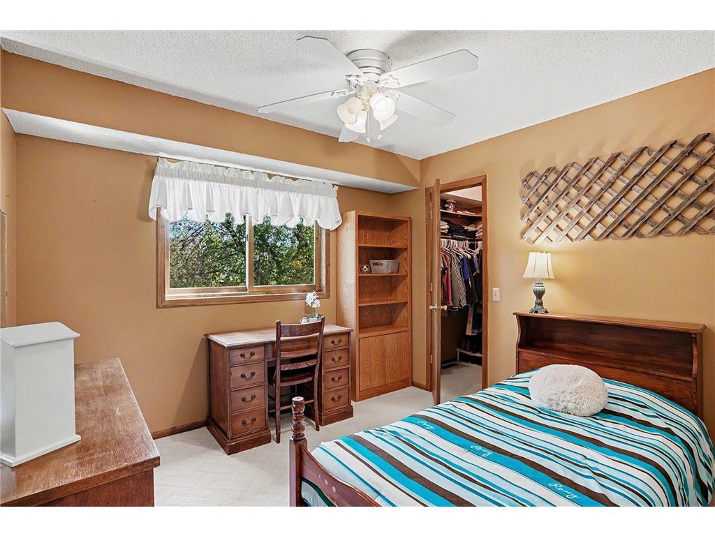 205 Hickory Street Farmington MN 55024 7070688 image16
