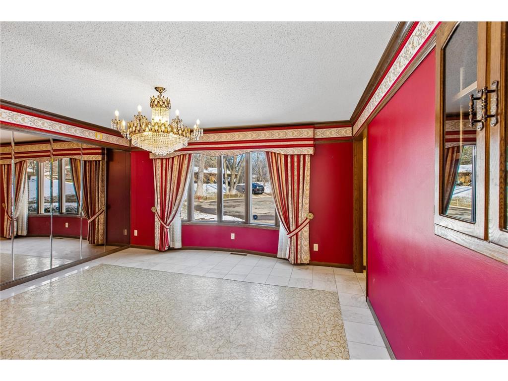 205 Hillcrest Court Burnsville MN 55337 7032559 image24
