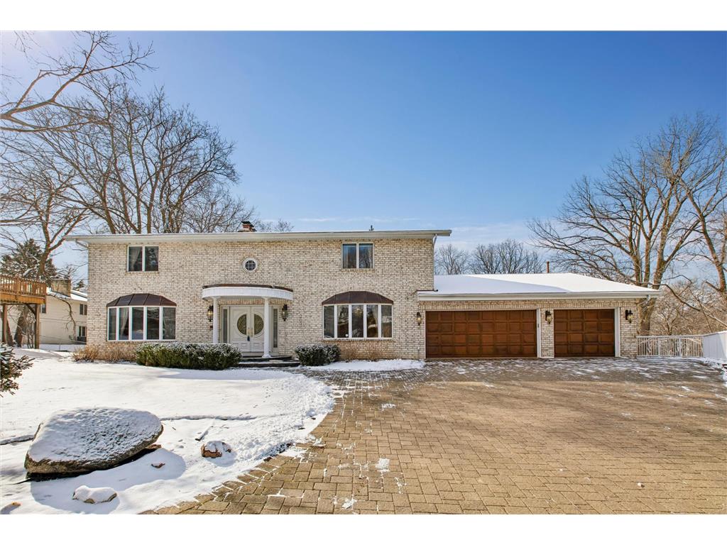 205 Hillcrest Court Burnsville MN 55337 7032559 image3