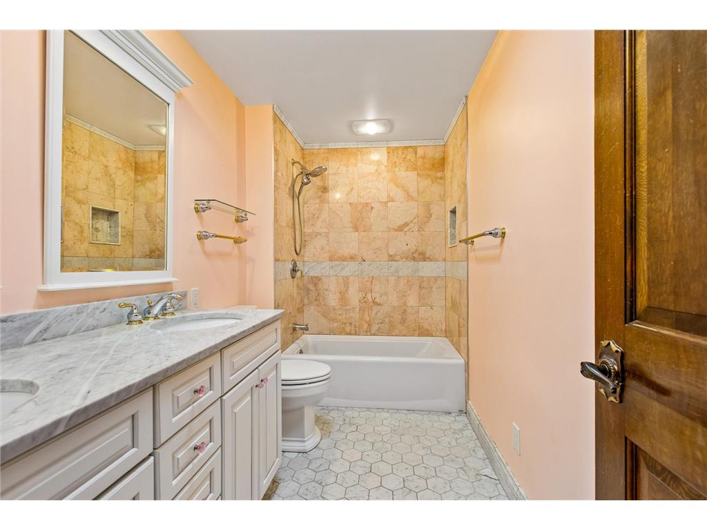 205 Hillcrest Court Burnsville MN 55337 7032559 image38