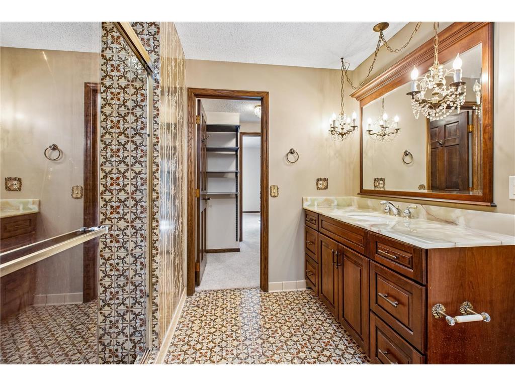 205 Hillcrest Court Burnsville MN 55337 7032559 image47