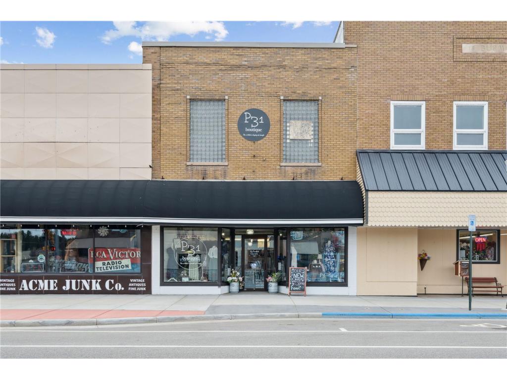 205 Keller Avenue N Amery WI 54001 6520706 image1