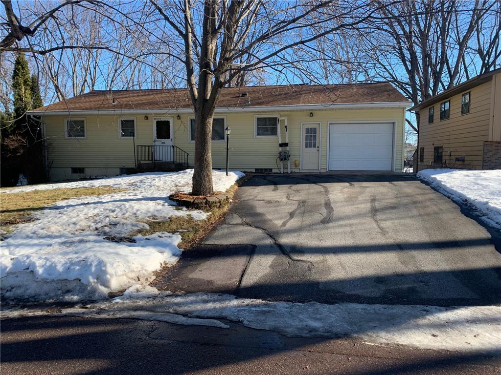 205 Lakeview Drive Eagle Lake MN 56024 7008529 image1