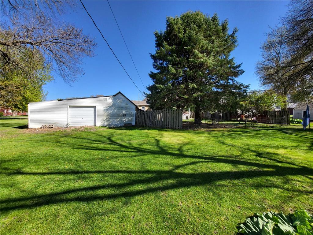 205 N Main Street Taunton MN 56291 7069248 image18