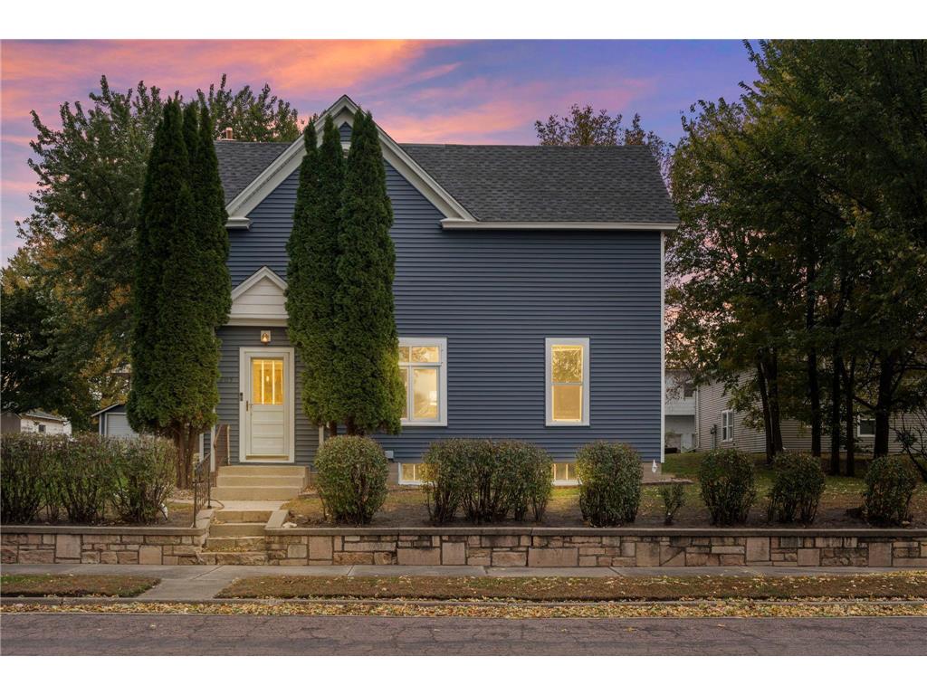 205 N Renville Street Winthrop MN 55396 6807949 image1