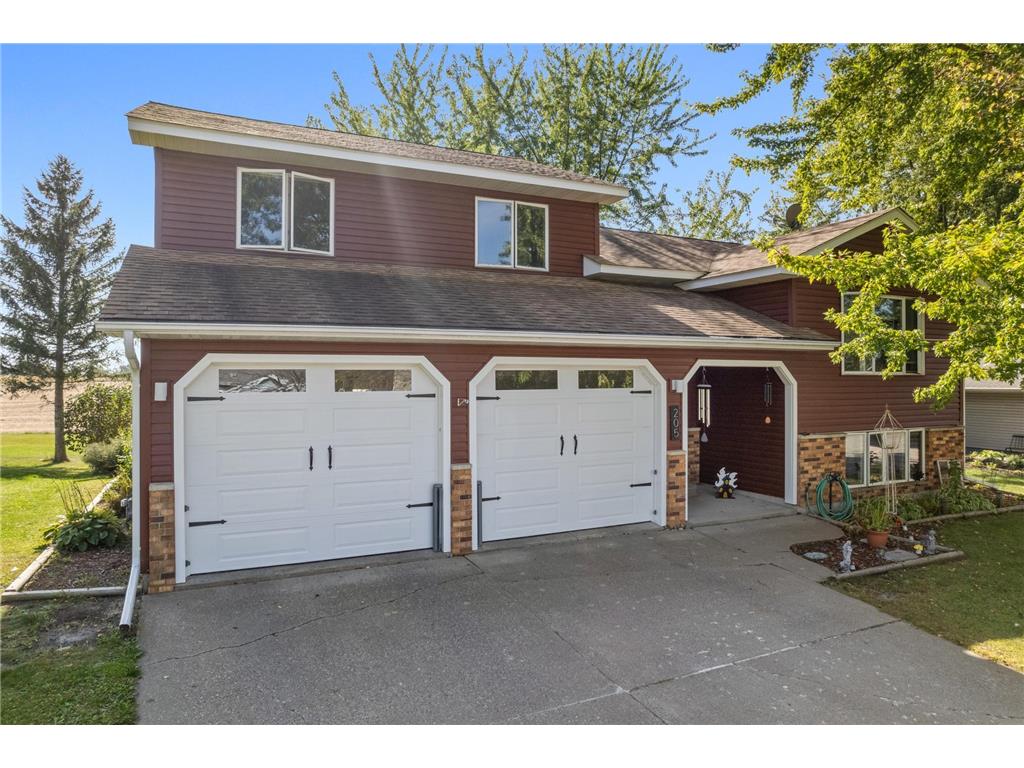 205 Nicholas Drive Lewiston MN 55952 6797479 image1