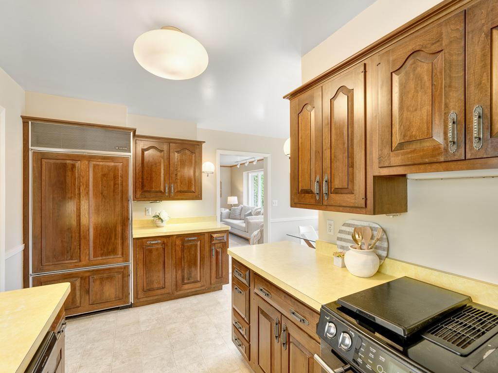 205 Oakview Road West Saint Paul MN 55118 7022756 image11