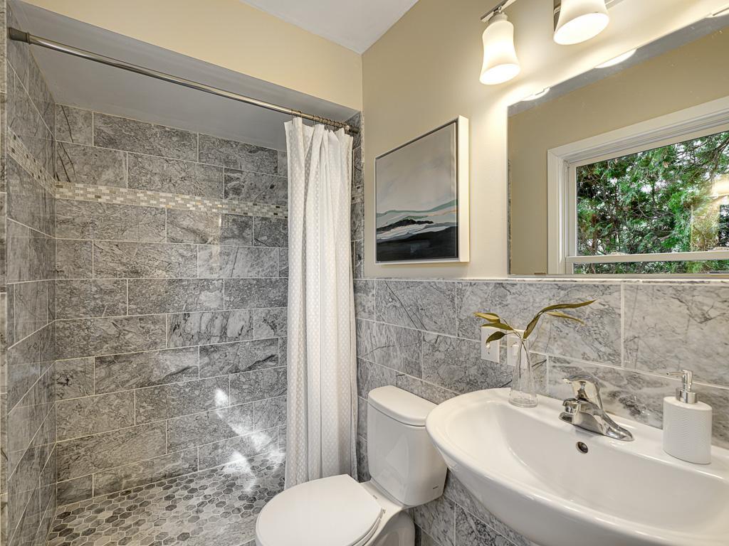 205 Oakview Road West Saint Paul MN 55118 7022756 image22
