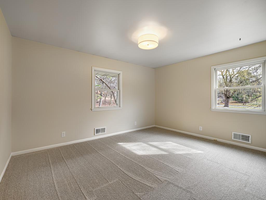 205 Oakview Road West Saint Paul MN 55118 7022756 image23