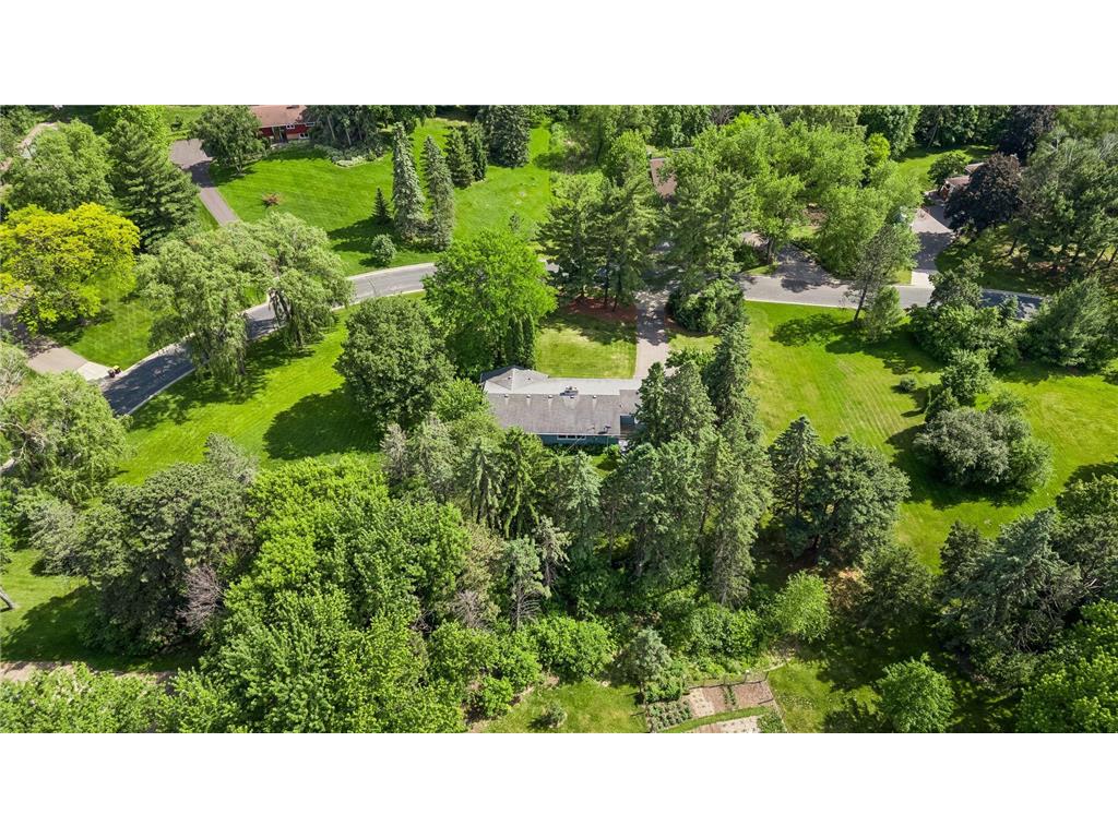 205 Oakview Road West Saint Paul MN 55118 7084599 image37