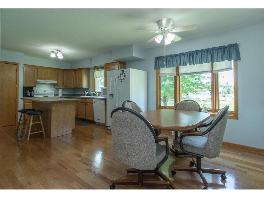 205 Prairie Avenue NE Staples MN 56479 6773370 image16