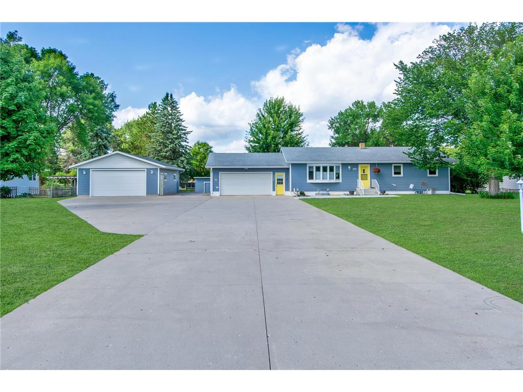 205 Prairie Avenue NE Staples MN 56479 6773370 image2