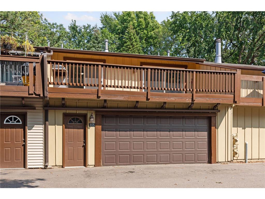 205 River Woods Lane Burnsville MN 55337 6576959 image1