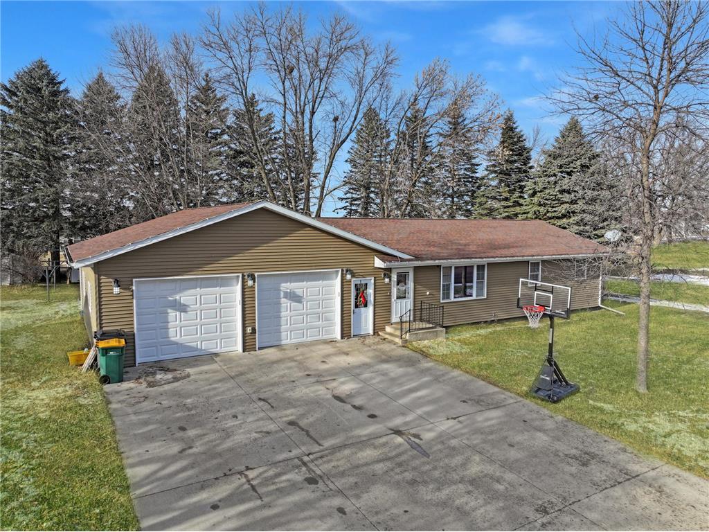 205 S Hubert Street Ivanhoe MN 56142 7001024 image1