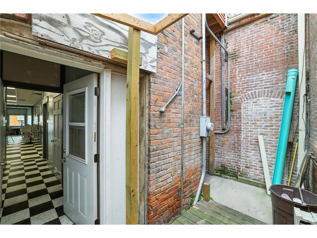 205 S Main Street Le Sueur MN 56058 6770424 image18