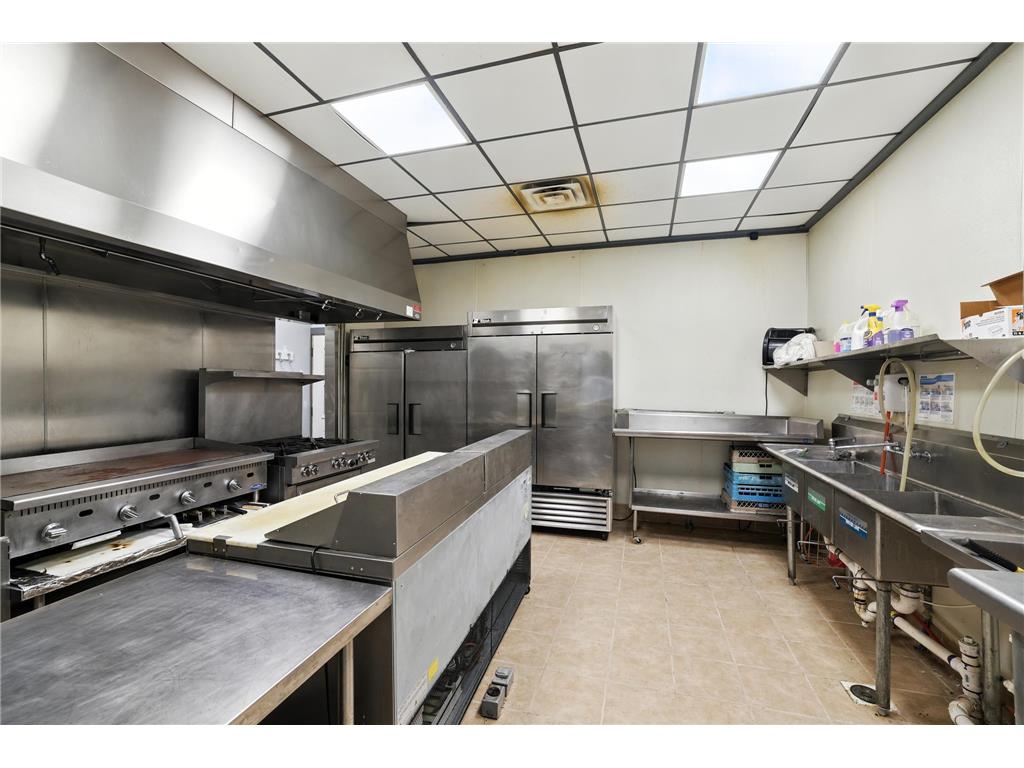 205 S Main Street Le Sueur MN 56058 6770424 image4