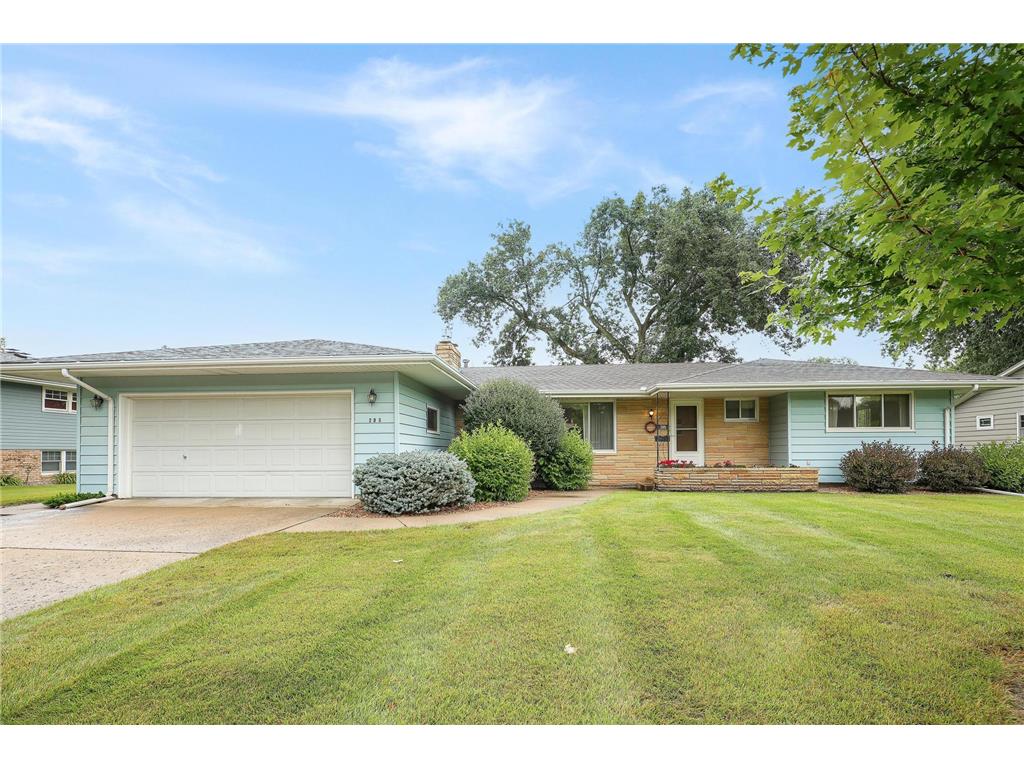 205 Sunrise Avenue N New Prague MN 56071 6572018 image1