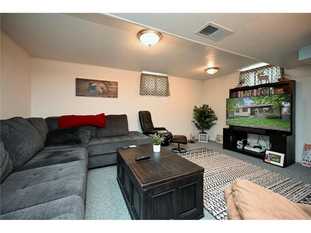 205 Whitten Street Winona MN 55987 7070170 image15