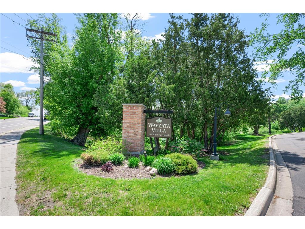205 Barry #117 Wayzata MN 55391 7074963 image2