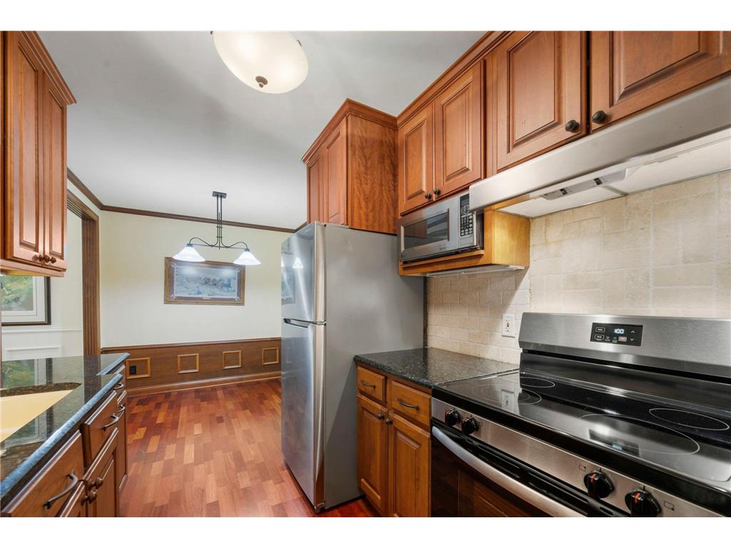 205 Barry #117 Wayzata MN 55391 7074963 image22