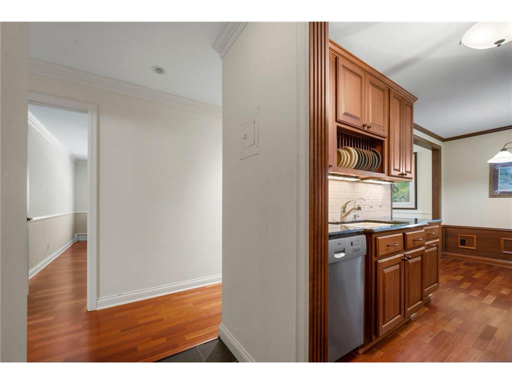 205 Barry #117 Wayzata MN 55391 7074963 image27