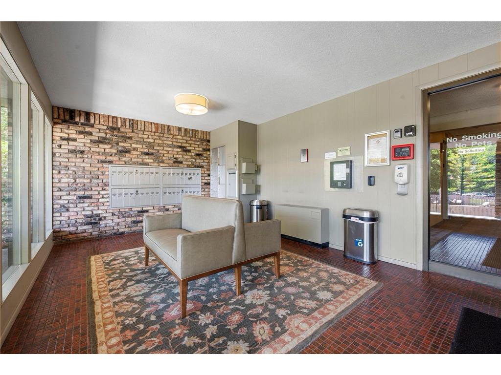 205 Barry #117 Wayzata MN 55391 7074963 image41