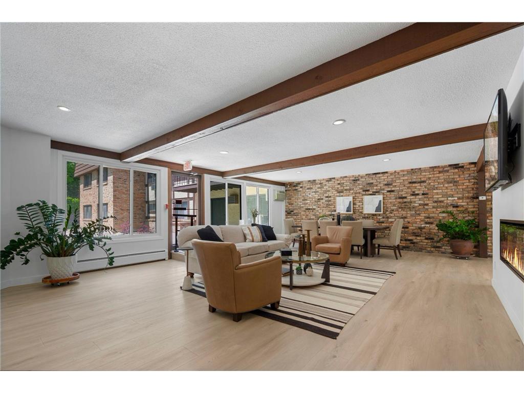 205 Barry #117 Wayzata MN 55391 7074963 image42
