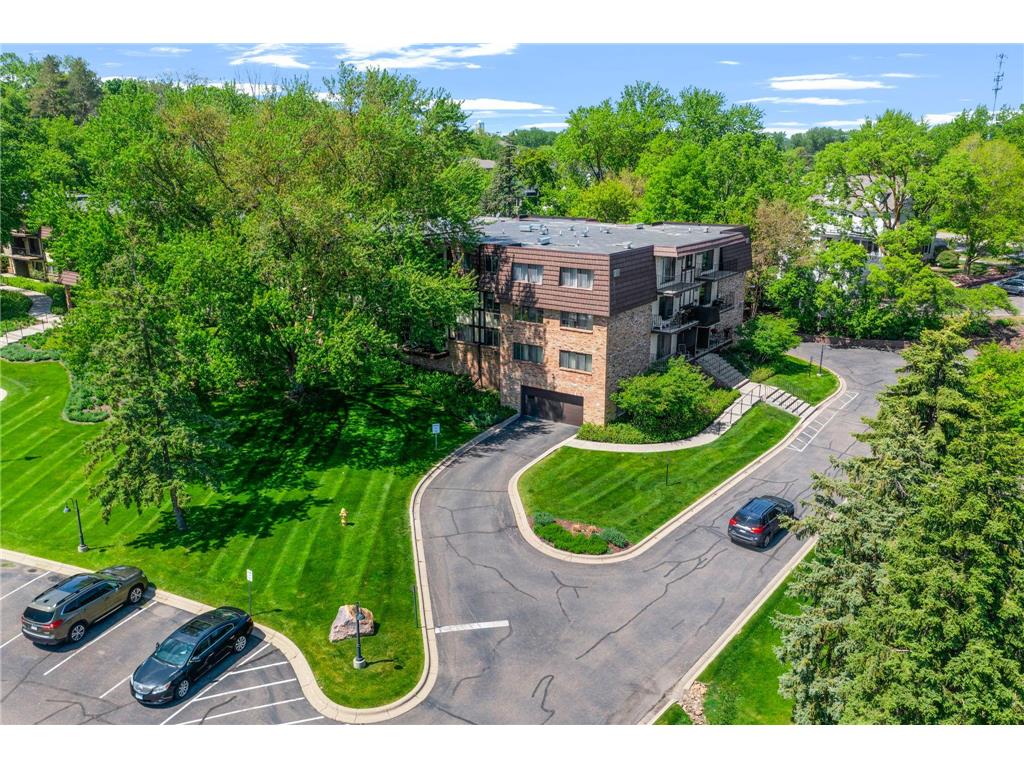 205 Barry #117 Wayzata MN 55391 7074963 image53
