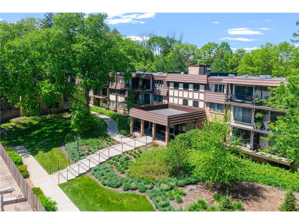 205 Barry #117 Wayzata MN 55391 7074963 image66