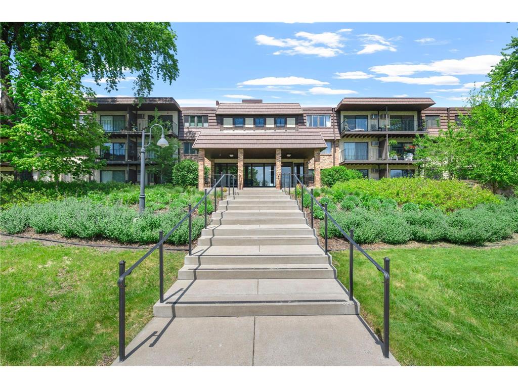 205 Barry #117 Wayzata MN 55391 7074963 image67