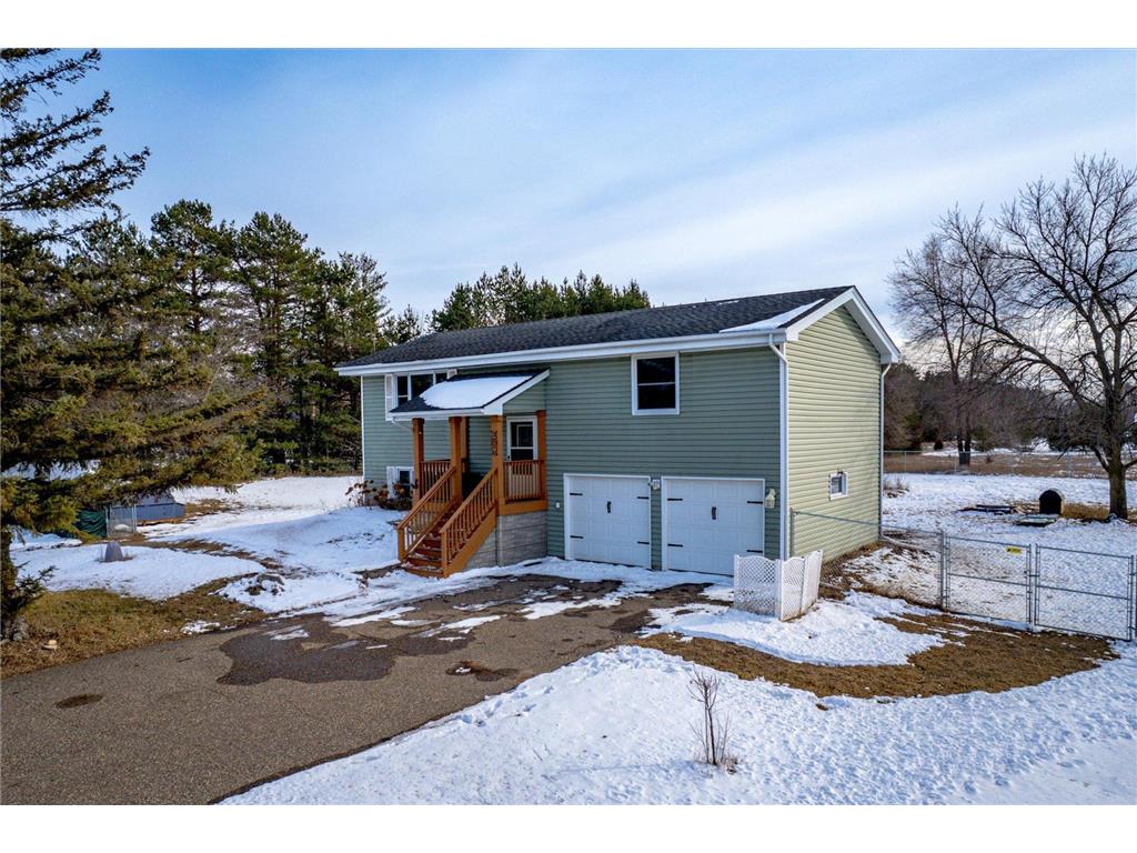 2050 203rd Avenue NW Oak Grove MN 55011 6482293 image1