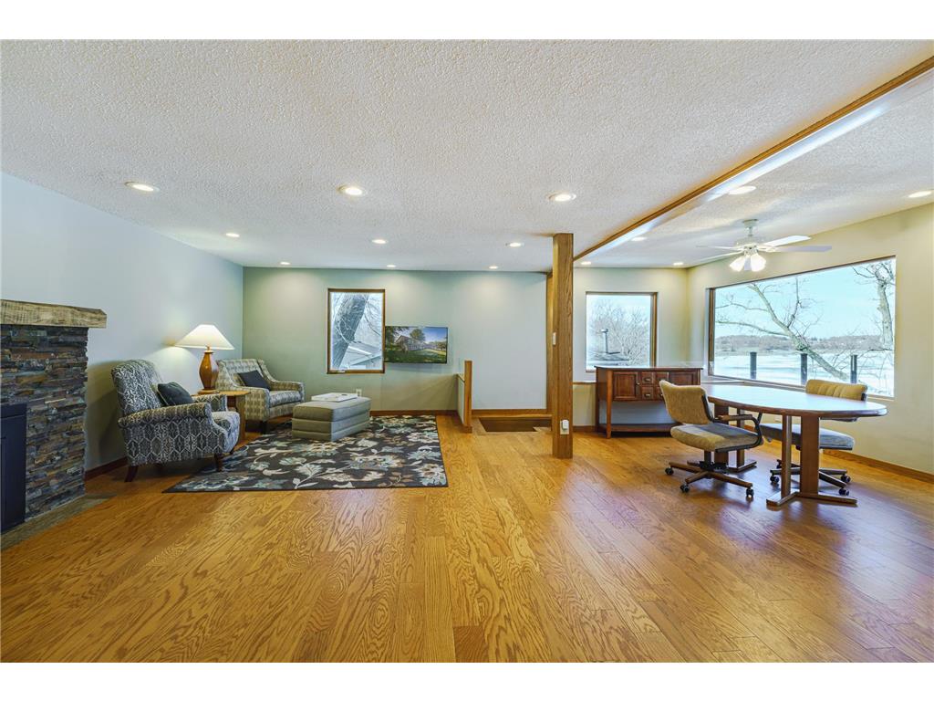 2050 Lake View Drive Prior Lake MN 55352 - Spring 7067385 image19