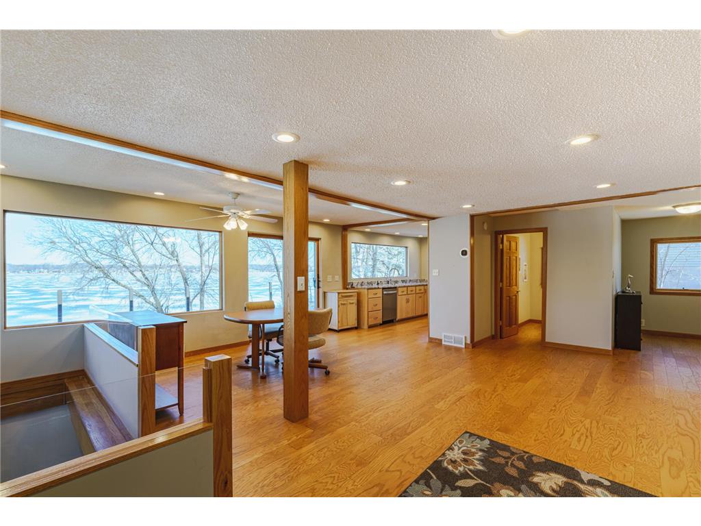 2050 Lake View Drive Prior Lake MN 55352 - Spring 7067385 image28