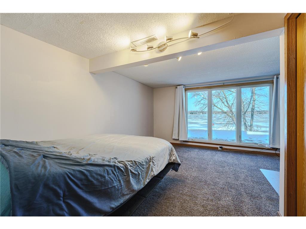 2050 Lake View Drive Prior Lake MN 55352 - Spring 7067385 image42