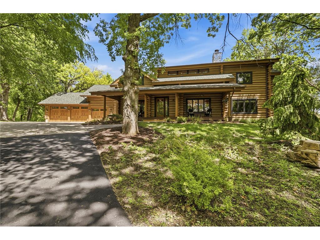2050 Oakwood Ridge Chanhassen MN 55317 7050705 image10