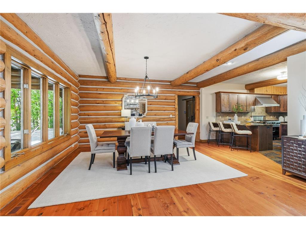 2050 Oakwood Ridge Chanhassen MN 55317 7050705 image23