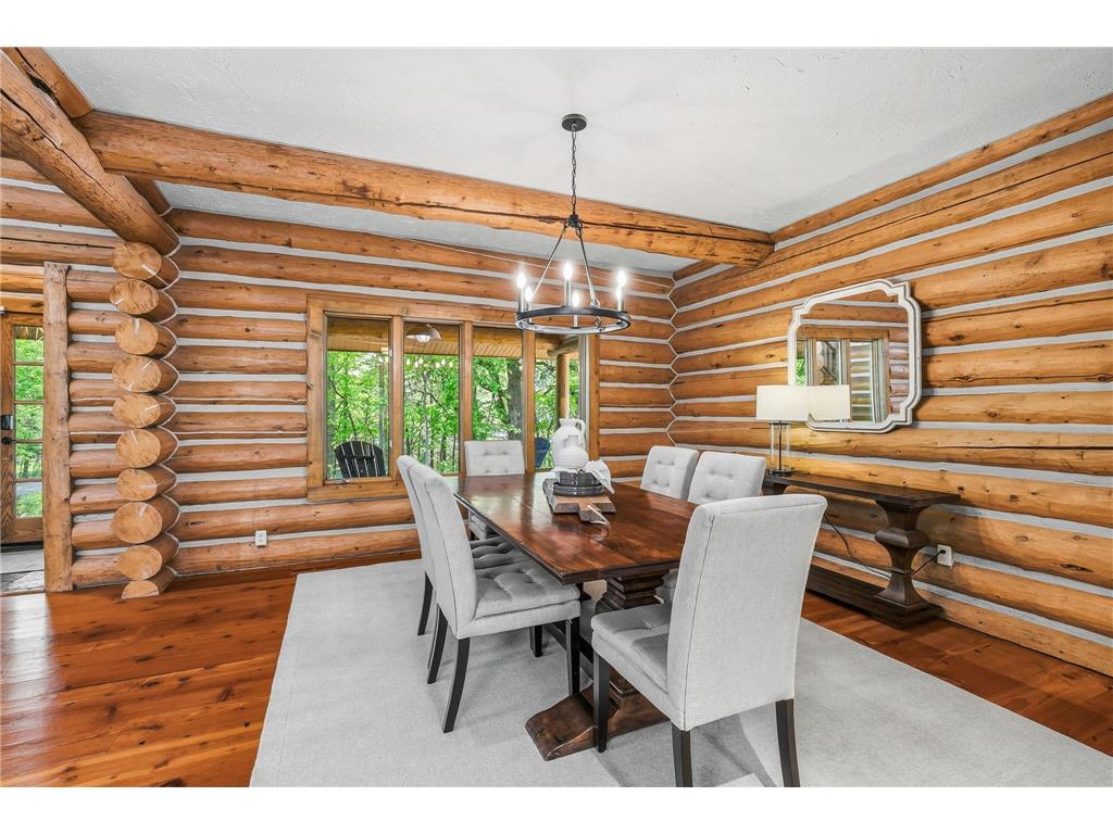 2050 Oakwood Ridge Chanhassen MN 55317 7050705 image24