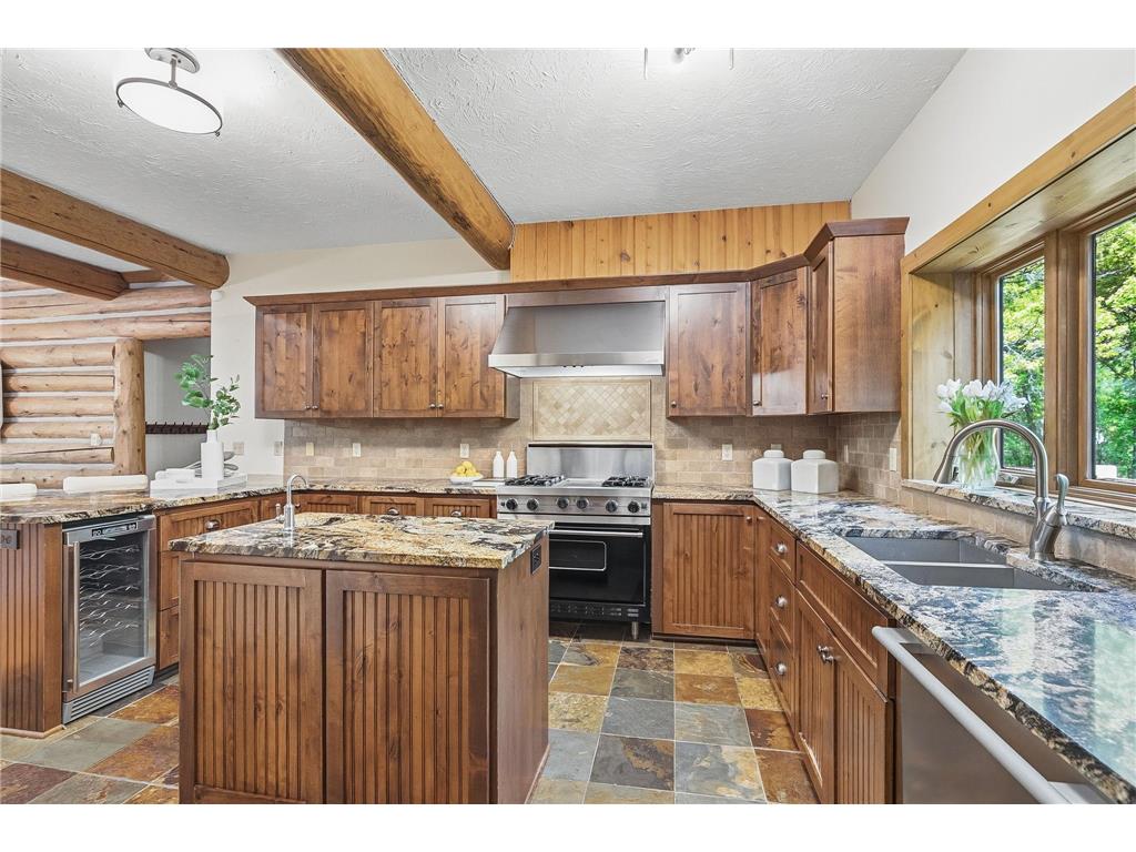 2050 Oakwood Ridge Chanhassen MN 55317 7050705 image33