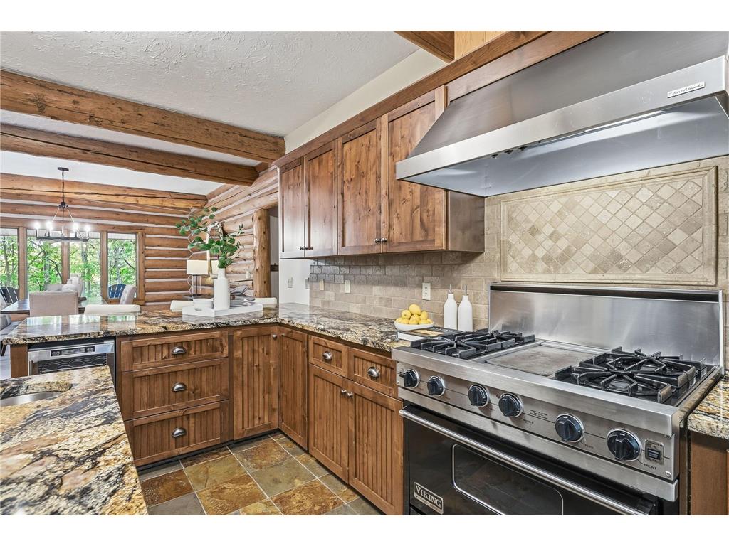2050 Oakwood Ridge Chanhassen MN 55317 7050705 image35