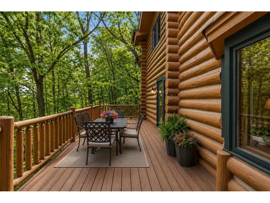 2050 Oakwood Ridge Chanhassen MN 55317 7050705 image40