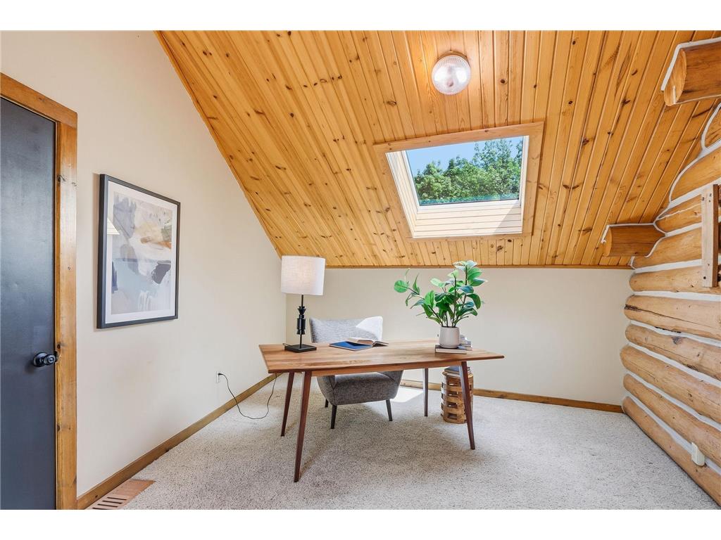 2050 Oakwood Ridge Chanhassen MN 55317 7050705 image59